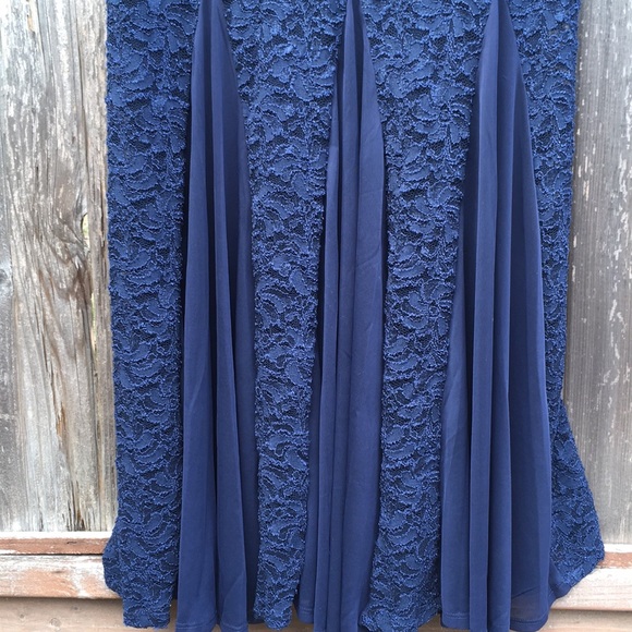 Navy Lace Dress size 7/8 - Picture 3 of 8